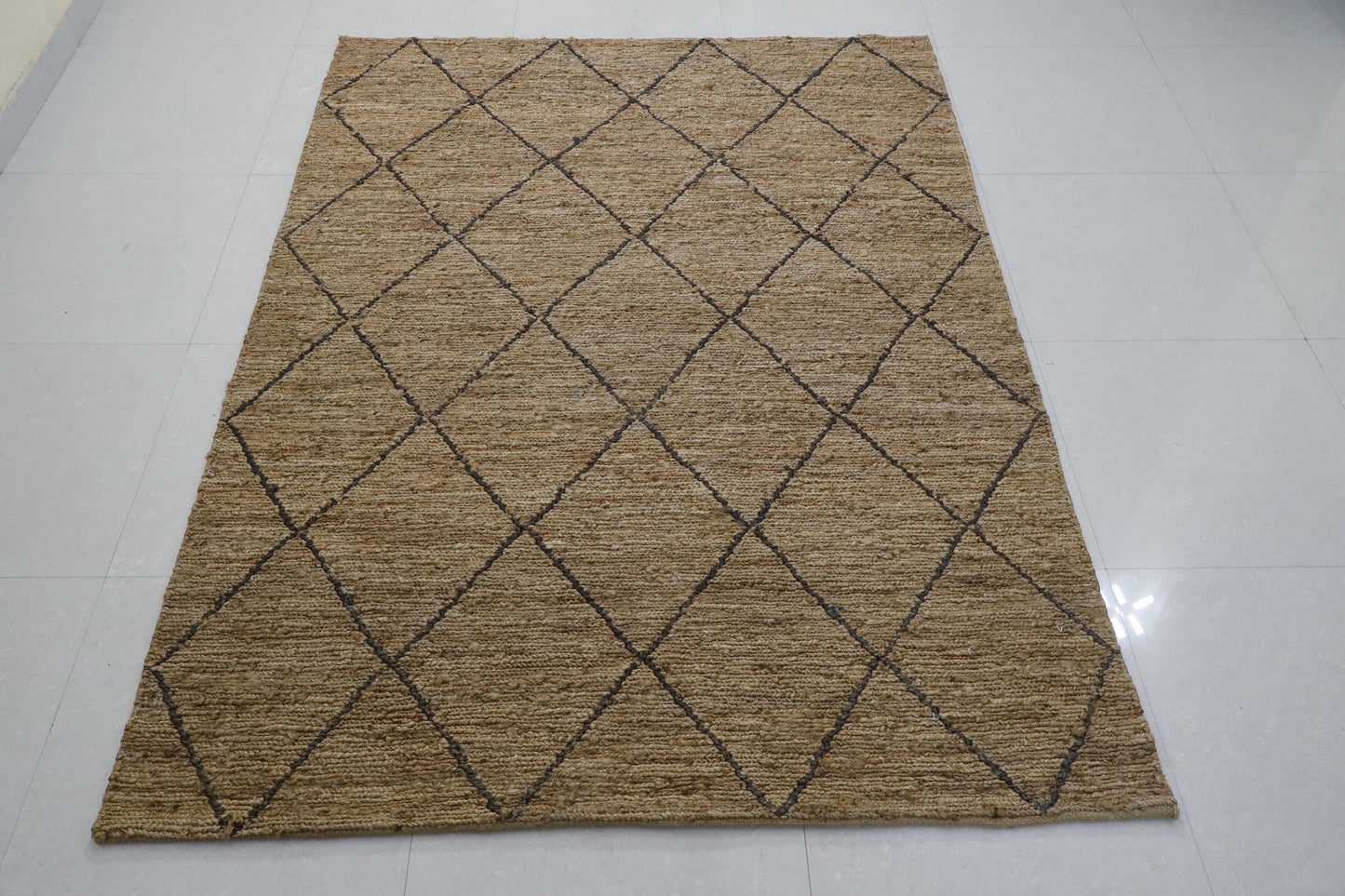 Handwoven Natural Jute Diamond Lattice Carpe